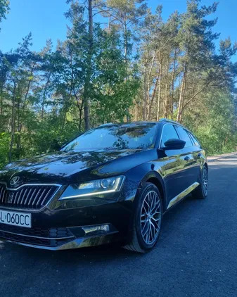 Skoda Superb cena 78500 przebieg: 175650, rok produkcji 2017 z Leszno małe 379